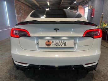Tesla Model 3 (Dual Motor) Long Range Auto 4WDE