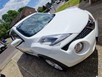 Nissan Juke 1.2 DIG-T Acenta Premium Euro 6 (s/s) 5dr