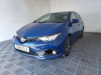 Toyota Auris 1.8 VVT-h Design CVT Euro 6 (s/s) 5dr
