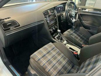 Volkswagen Golf 1.4 TSI 8.7kWh GTE Advance DSG Euro 6 (s/s)