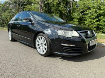 Volkswagen Passat 3.6 FSI V6 R36 DSG 4Motion Euro 4 4dr