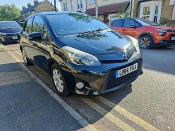 Toyota Yaris 1.5 VVT-h Icon Plus CVT Euro 5 5dr