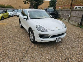 Porsche Cayenne 3.0h V6 S TiptronicS 4WD Euro 5 (s/s) 5dr