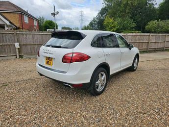 Porsche Cayenne 3.0h V6 S TiptronicS 4WD Euro 5 (s/s) 5dr