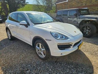 Porsche Cayenne 3.0h V6 S TiptronicS 4WD Euro 5 (s/s) 5dr