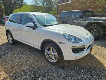 Porsche Cayenne 3.0h V6 S TiptronicS 4WD Euro 5 (s/s) 5dr