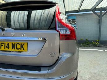Volvo XC60 2.4 D5 SE Lux Nav Geartronic AWD Euro 5 5dr