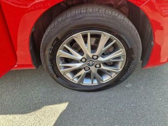 Toyota Yaris 1.5 VVT-h Icon E-CVT Euro 6 (s/s) 5dr