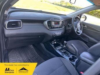 Kia Sorento 2.2 CRDi KX-1 SUV 5dr Diesel Manual AWD Euro 6 (s/s) (197 bhp)