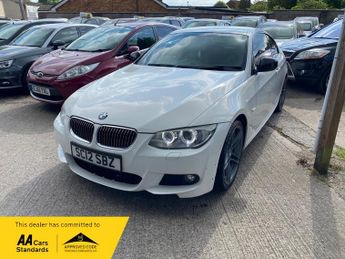 BMW 318 318i SPORT PLUS EDITION