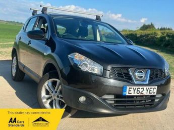 Nissan Qashqai 1.6 Acenta SUV 5dr Petrol CVT 2WD Euro 5 (117 ps)