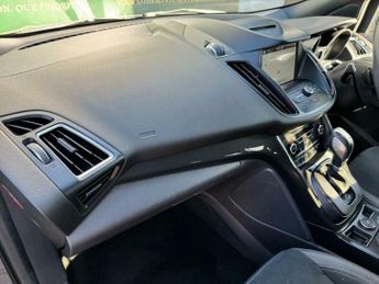 Ford Kuga 1.5T EcoBoost ST-Line Auto AWD Euro 6 (s/s) 5dr