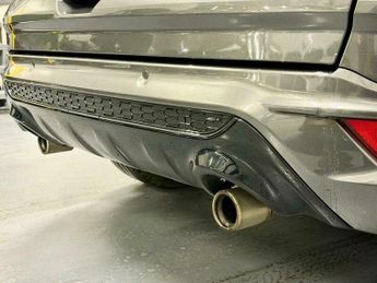 Ford Kuga 1.5T EcoBoost ST-Line Auto AWD Euro 6 (s/s) 5dr