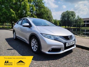 Honda Civic 1.8 i-VTEC ES-T Hatchback 5dr Petrol Manual Euro 5 (s/s) (142 ps