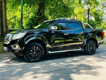 Nissan Navara 2.3 dCi Tekna Auto 4WD Euro 6 4dr