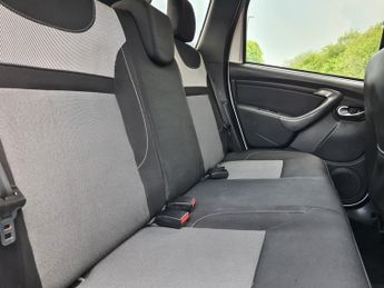 Dacia Duster LAUREATE TCE