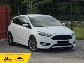 Ford Focus 1.0 ST-LINE FSH NEW TIMING BELT SAT NAV APPLE CARPLAY BLUETOOTH 