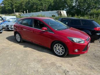 Ford Focus 1.6T EcoBoost Titanium Euro 5 (s/s) 5dr