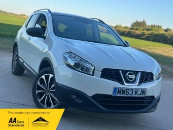 Nissan Qashqai 1.6 360 SUV 5dr Petrol Manual 2WD Euro 5 (117 ps)