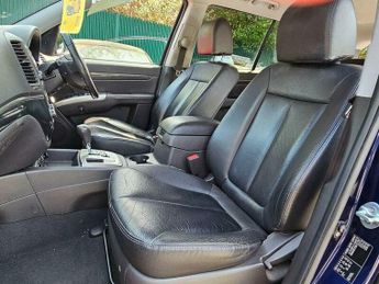 Hyundai Santa Fe 2.2 CRDi Premium Auto 4WD Euro 5 5dr (5 seat)