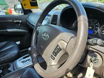 Hyundai Santa Fe 2.2 CRDi Premium Auto 4WD Euro 5 5dr (5 seat)