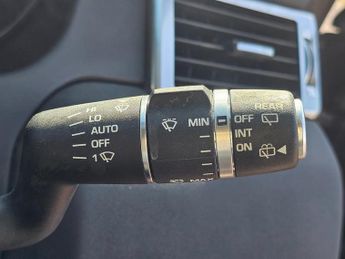 Land Rover Discovery Sport 2.0 TD4 SE Tech Auto 4WD Euro 6 (s/s) 5dr