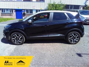 Renault Captur ICONIC TCE