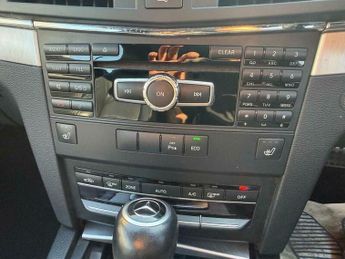 Mercedes-Benz E Class 1.8 E200 BlueEfficiency Sport G-Tronic+ Euro 5 (s/s) 2dr