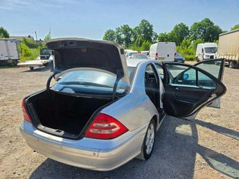 Mercedes-Benz C Class SE