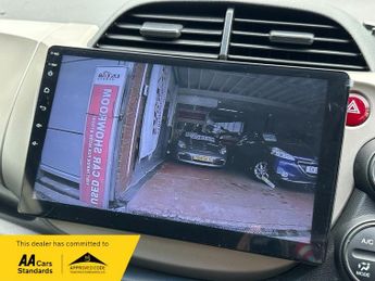 Honda Jazz FIT AUTO 1.5 HYBRID SELF CHARGE ( AUTOMATIC )