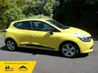 Renault Clio 1.2 16V Dynamique MediaNav Hatchback 5dr Petrol Manual Euro 5 (7