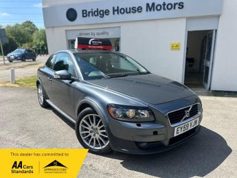 Volvo C30 1.6D DRIVe SE Lux Coupe 2dr Diesel Manual (s/s) (104 g/km, 108 b