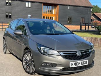 Vauxhall Astra 1.6 CDTi BlueInjection Elite Nav Hatchback 5dr Diesel Manual Eur