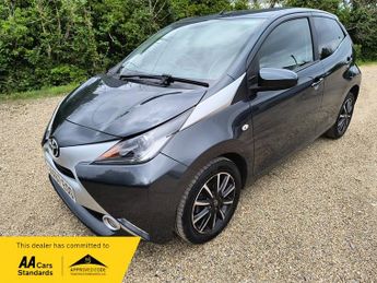 Toyota AYGO VVT-I X-STYLE
