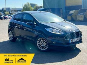 Ford Fiesta 1.0T EcoBoost Titanium Euro 5 (s/s) 5dr
