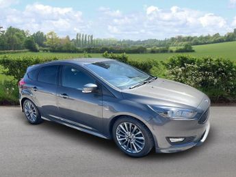 Ford Focus ST-LINE