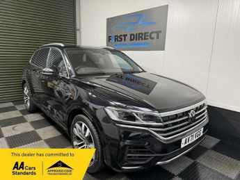 Volkswagen Touareg 3.0 TSI V6 R-Line Tech Tiptronic 4Motion Euro 6 (s/s) 5dr