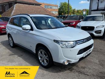 Mitsubishi Outlander DI-D GX 4