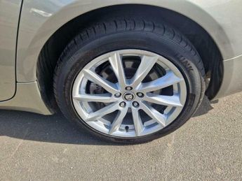 Jaguar XF 3.0d V6 Premium Luxury Auto Euro 5 (s/s) 4dr