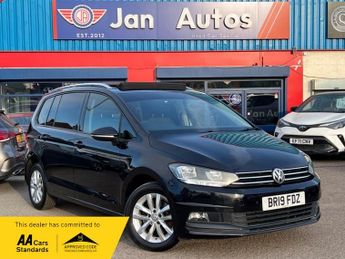 Volkswagen Touran 1.6 TDI Tech SE Family DSG Euro 6 (s/s) 5dr PanRoof+1owner+Nav+C