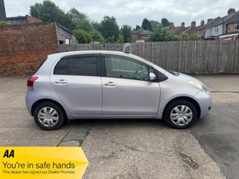 Toyota YARIS TOYOTA YARIS ATUTOMATIC 1.3 PETROL