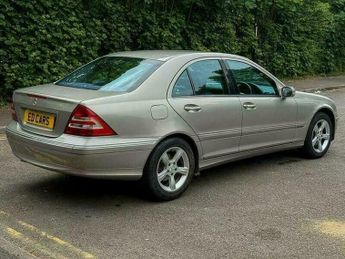 Mercedes-Benz C Class 1.8 C180 Kompressor Avantgarde SE Automatic 143 Bhp | Full Histo