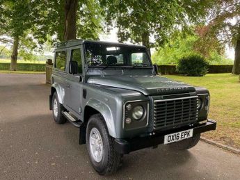 Land Rover Defender 2.2 TDCi XS 4WD SWB Euro 5 3dr