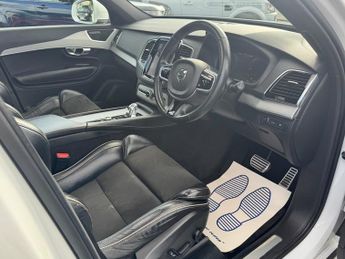 Volvo XC90 2.0h T8 Twin Engine 9.2kWh R-Design SUV 5dr Petrol Plug-in Hybri