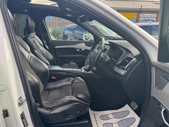 Volvo XC90 2.0h T8 Twin Engine 9.2kWh R-Design SUV 5dr Petrol Plug-in Hybri