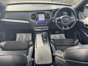 Volvo XC90 2.0h T8 Twin Engine 9.2kWh R-Design SUV 5dr Petrol Plug-in Hybri