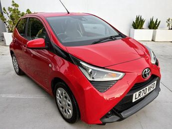 Toyota AYGO 1.0 VVT-i x-play x-shift Euro 6 5dr (Safety Sense)