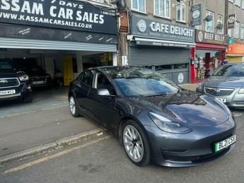 Tesla Model 3 (Dual Motor) Long Range Auto 4WDE 4dr