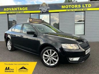 Skoda Octavia 1.6 TDI Elegance Hatchback 5dr Diesel Manual Euro 5 (s/s) (105 p
