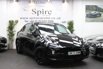 Tesla Model Y LONG RANGE AWD